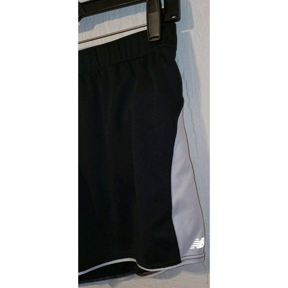 New Balance Running Shorts Womens Small Black White Lightning Dry WRS1106X - Picture 4 of 10